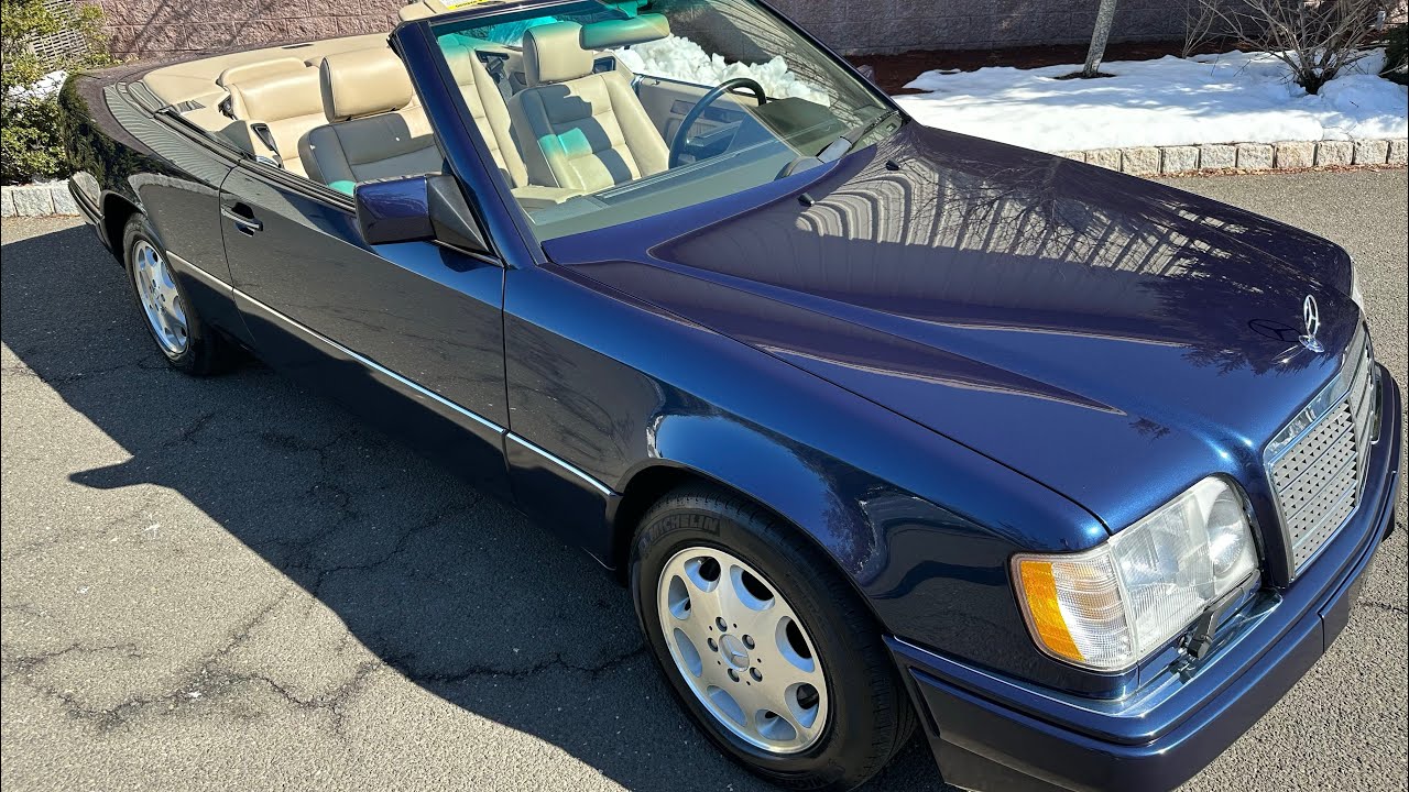 1995 Mercedes-Benz E320 Cabriolet 1 owner 20k miles in Azurite