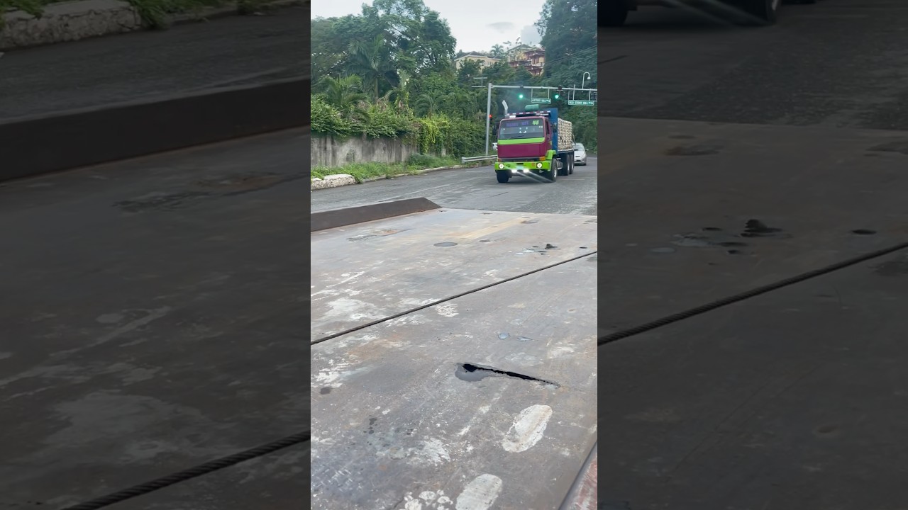 Listen To This Old Skool Leyland Truck