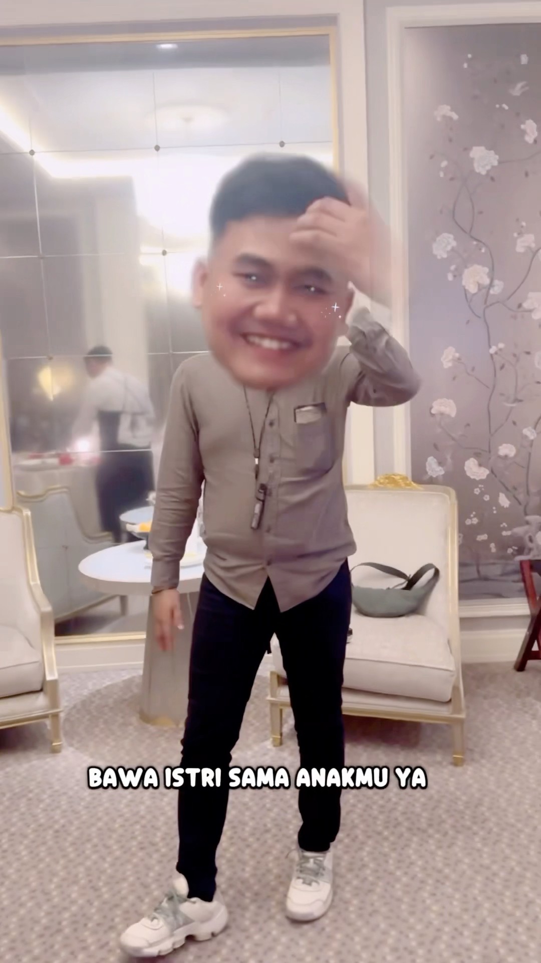 Dinner romantis untuk TIM aku??