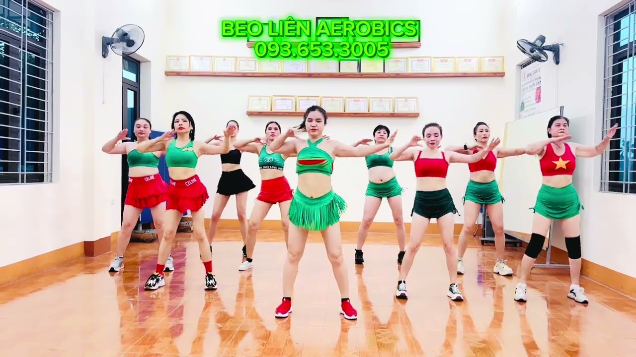 YÊU THƯƠNG NHAU GÌ ĐÂU/GIẬT BỤNG AEROBICS ĐỐT MỠ MỖI NGÀY 