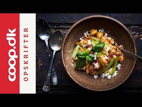 Video: Pasta Med Kylling, Tomater Og Avocado