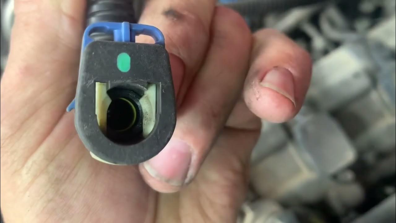 2012 Jeep Wrangler 3.6L Oil filter housing Leak part 1of 2 - YouTube