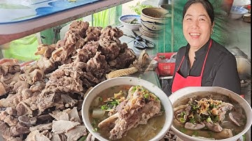 Quán hủ tiếu sa đéc cháo lòng miến gà đông nghẹt khách mỗi sáng chủ quán vui vẻ mến khách ghê