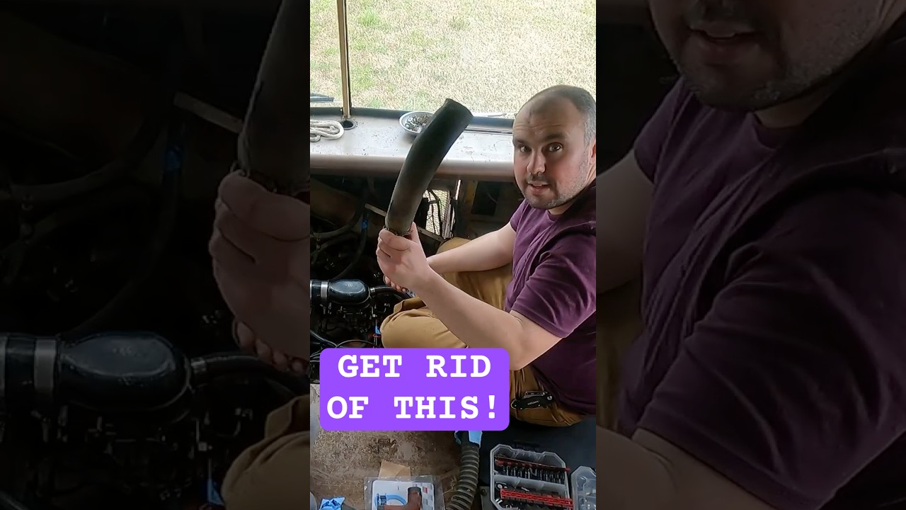 QUICK MECHANICAL JOB: Replacing Hoses and Flushing Antique RV's Cooling System