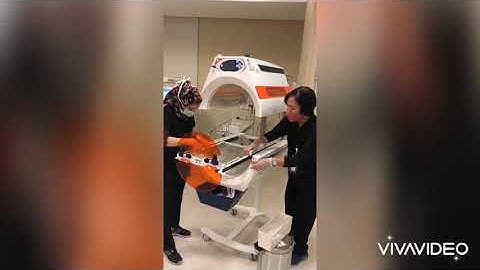 Cleaning of phototherapy capsule