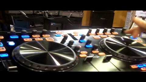 Behringer CMD 4A Review.  NAMM 2013