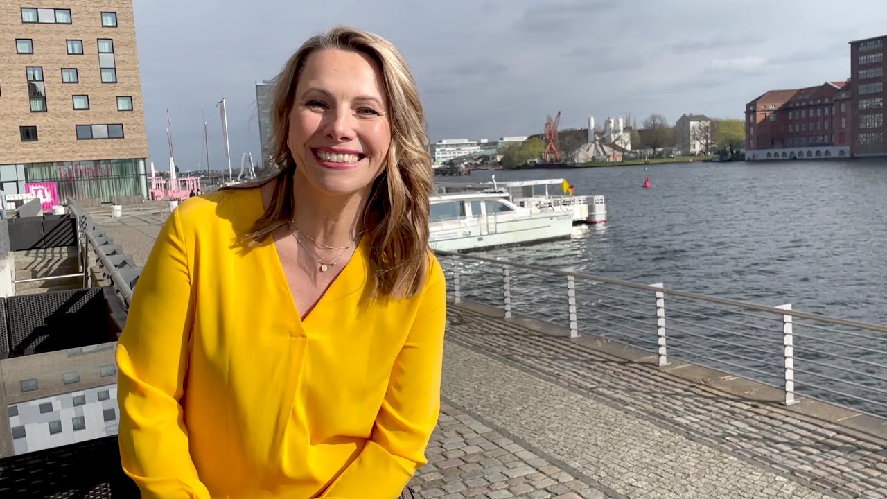 Andrea Grießmann über ihr Buch "Wunderschöne Welt" (bene! Verlag, ET 20.08.2021)