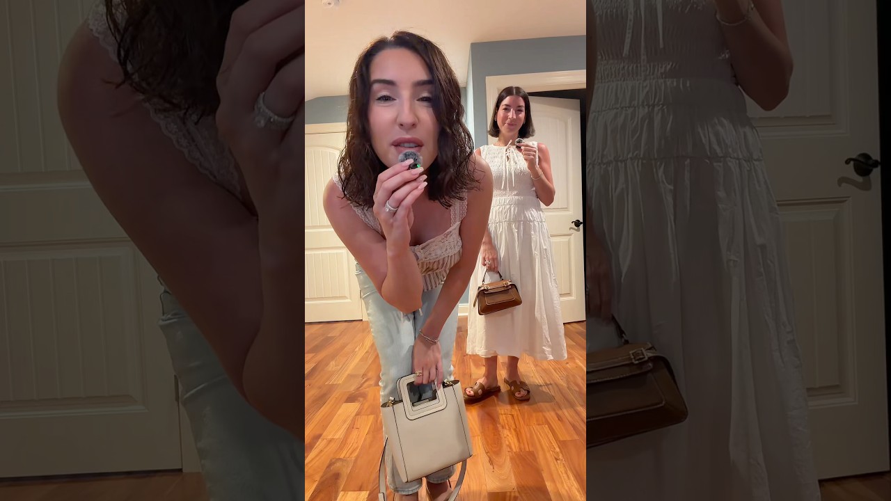 ASMR With My Sister | Vacation OOTD