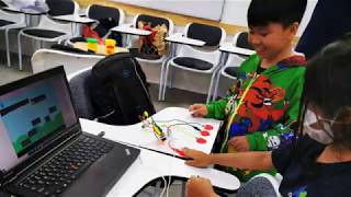 Coding and Robotic Class Activities at CHAMPION CODERS