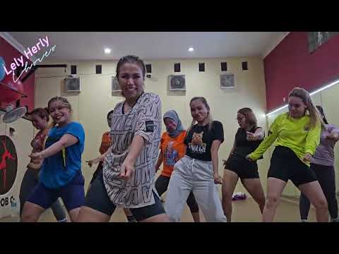 DJ DUM DEE DUM - TIKTOK VIRAL | CHOREO | SENAM KREASI | WORKOUT | LELY HERLY