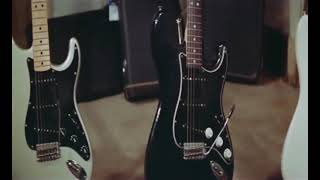 Tiga Gitar Fender Stratocaster Rhoma irama