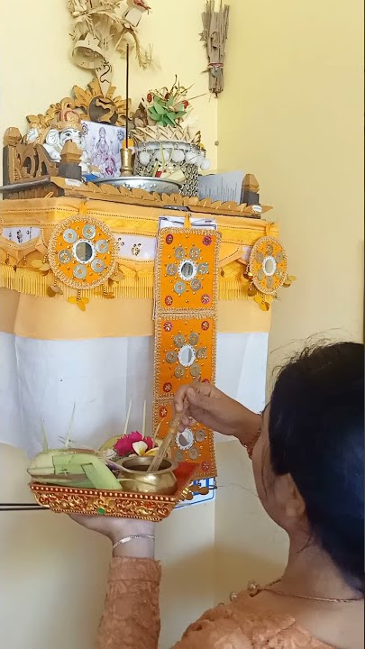 MANTRA NGATURAN CANANG DI PELANGKIRAN WARUNG #SHORTS