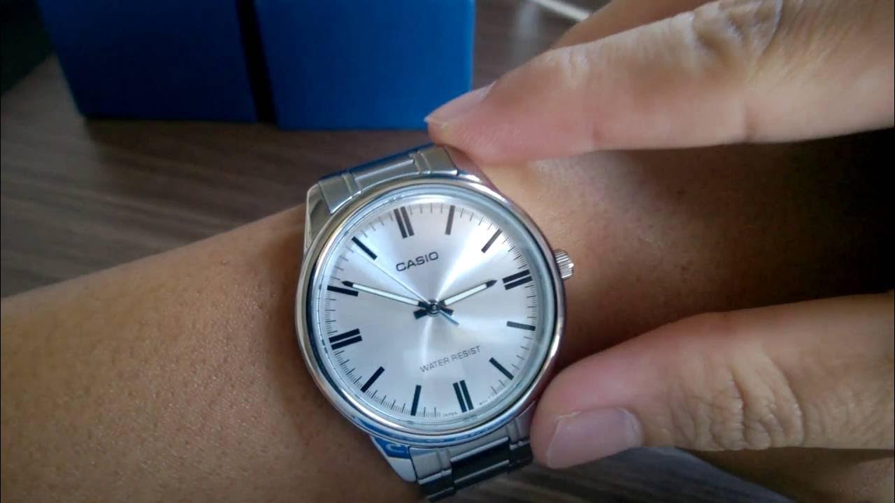 Casio Standard MTP-V005D-7A - the low budget Stainless Steel Watch - YouTube