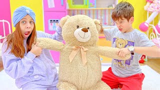 The Giant Teddy Bear Story - Kids Funny Story Song