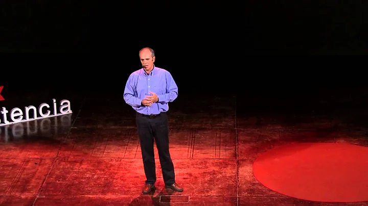 Todos somos sobrevivientes: Pedro Algorta at TEDxR...