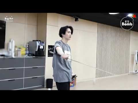 [BANGTAN BOMB] SUGA's Daechwita Sword Dance Practice - BTS (방탄소년단) BANGTANTV•