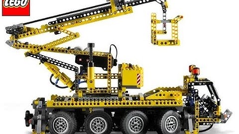Lego Technic Mobile Crane B model - Cherrypicker with pneumatic mods, set 8421 review