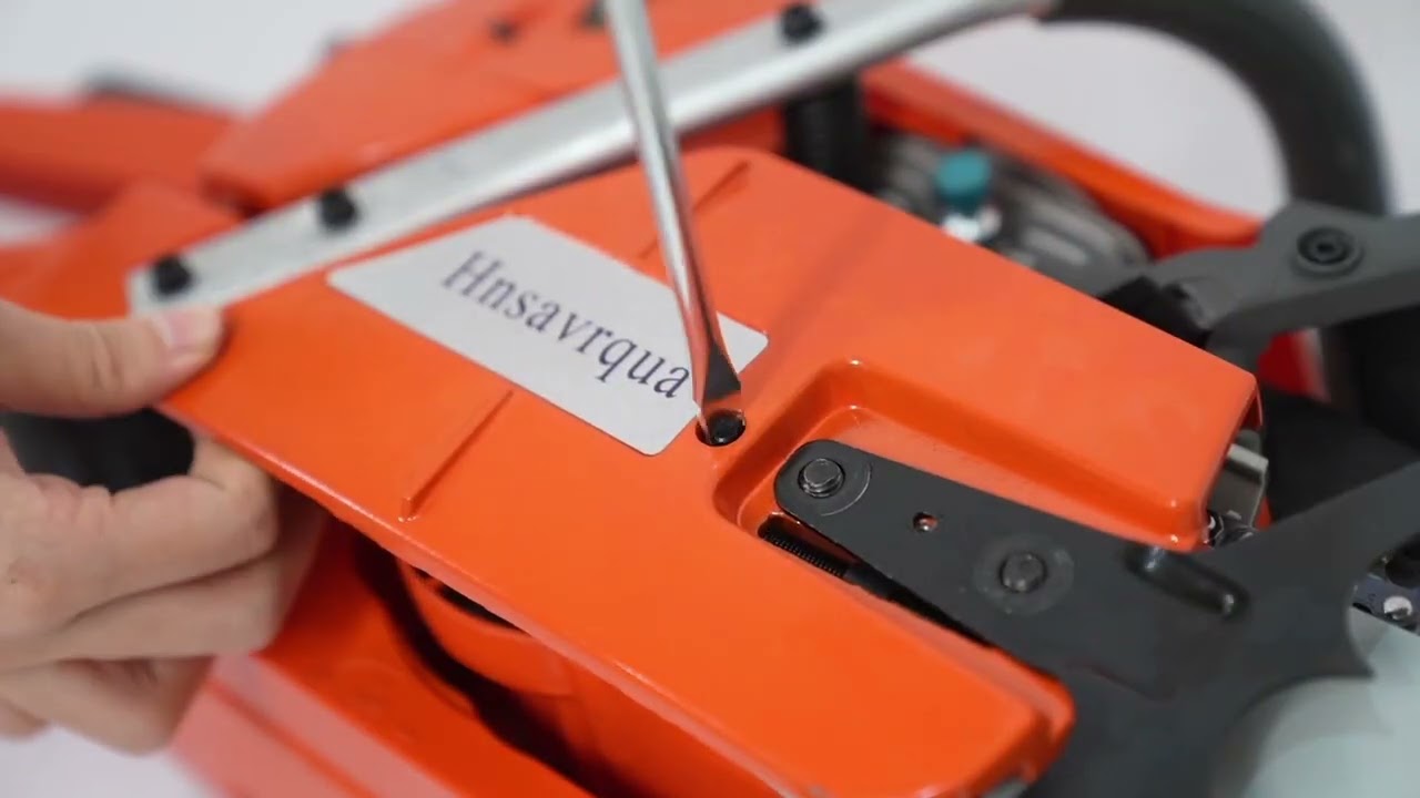 Gasoline Chainsaw 3.9KW Single Cylinder 71.8CC Air-cooled 2-Stroke Han