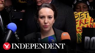 Assange fiancee says 'we will celebrate the day he comes home'