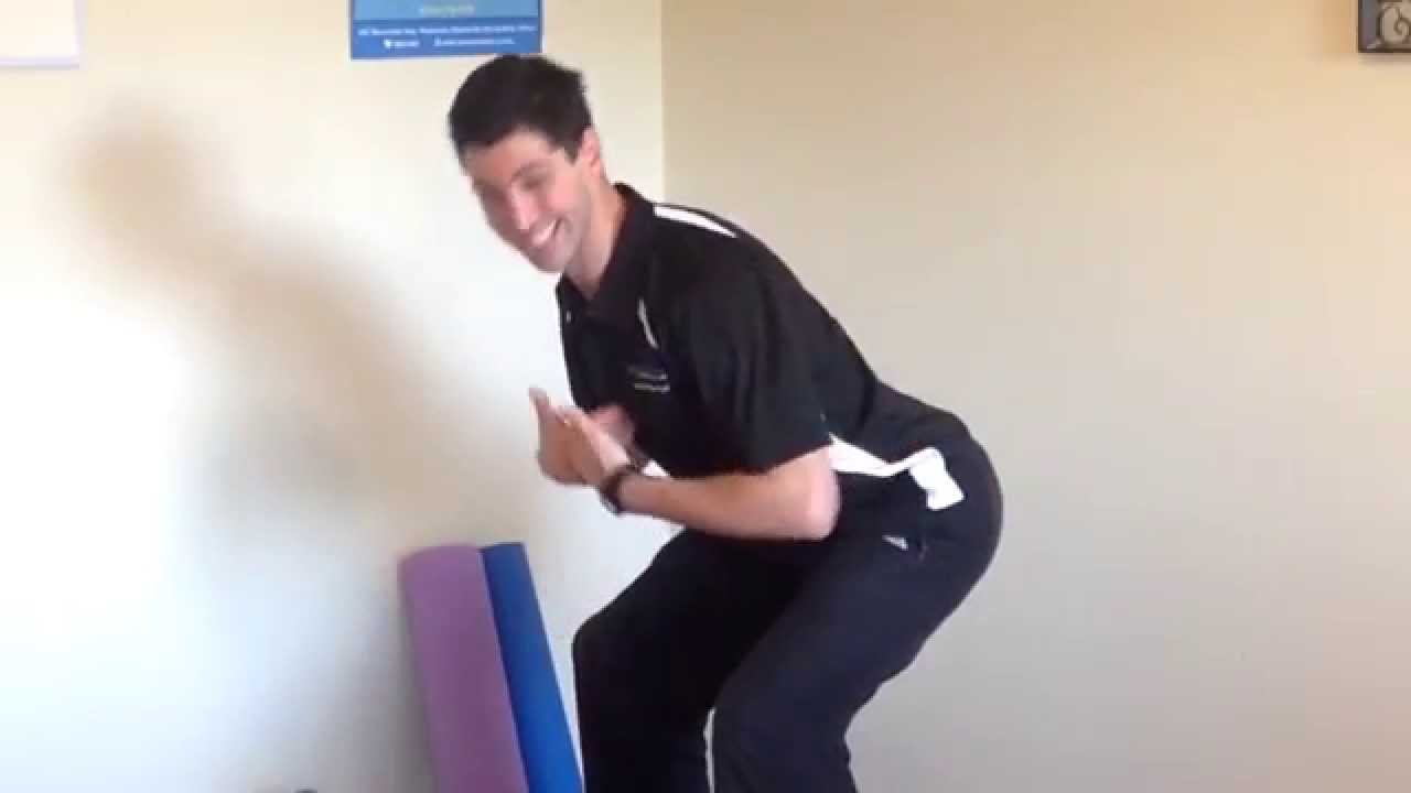 How to lift safely with low back pain. Tips on lifting Technique - YouTube