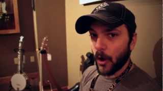 Taylor Expression System vs Fishman Aura - Which acoustic guitar pickup sounds better?
