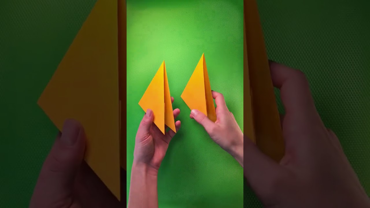 Whimsical Paper Face-Off: Crafting Fun Masks for Kids!