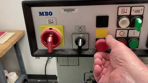 MBO Paper Folder B 18