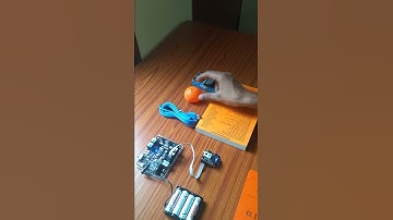 Pixy2 camera with Makeblock mCore (increase volume to hear buzzer)