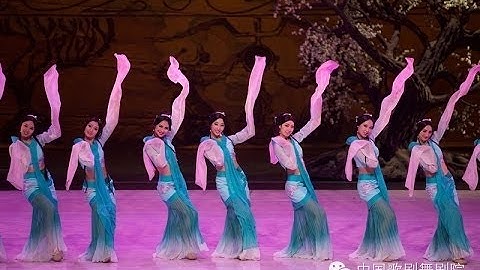 Beautiful Chinese Classical Dance【5】《采薇舞》A-1080p