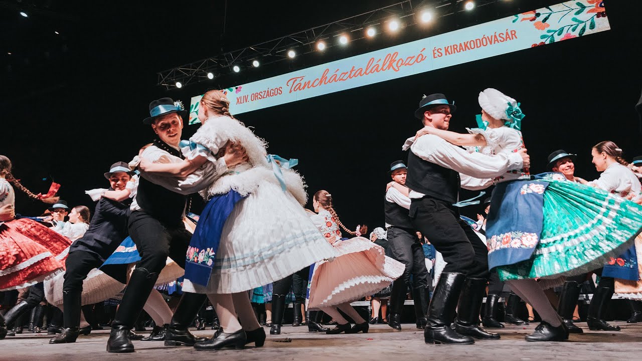 BÖJTMÁSTÓL SZENT IVÁN HAVÁIG - Táncháztalálkozó 2025