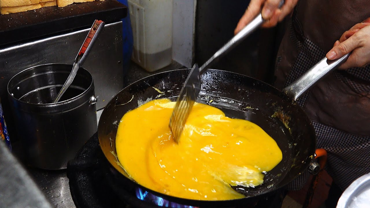 Macau local café egg sandwich / Macau street food / 마카오 로컬카페 계란샌드위치 밀크티