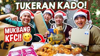 TUKERAN KADO   MUKBANG KFC SPECIAL CHRISTMAS!! FT. WASEDABOYS!