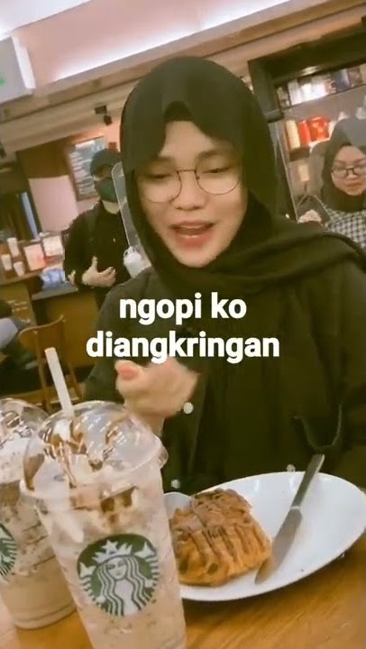 Ngopi kok di angkringan ngopi starbucks dong