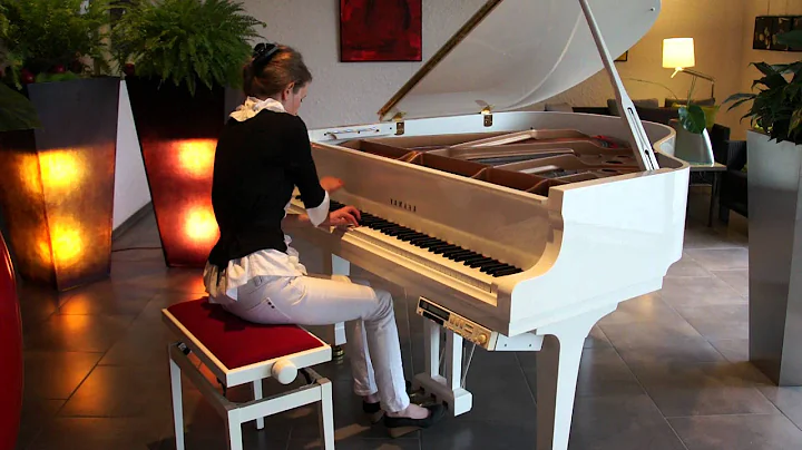 Kristina Kosmina - Felix Mendelssohn Prelude opus ...