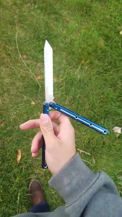 Simple Balisong Opening(Tutorial)