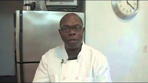 How to Keep Hamburgers From Falling Apart