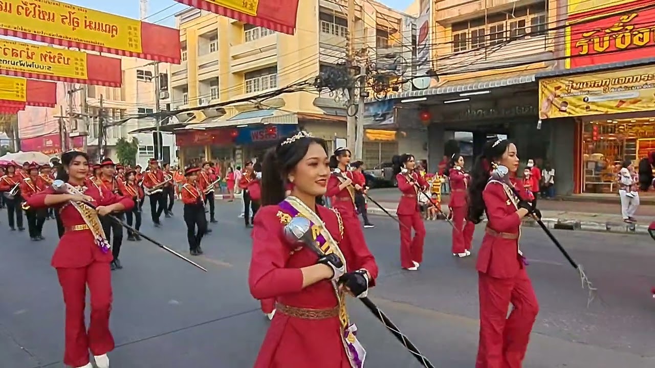 วงโยธวาทิตโรงเรียนนครสวรรค์วิทยา ร่วมเปิดแอร์มังกรทองสิงโตภาคเช้า #ตรุษจีนนครสวรรค์ ตรุ