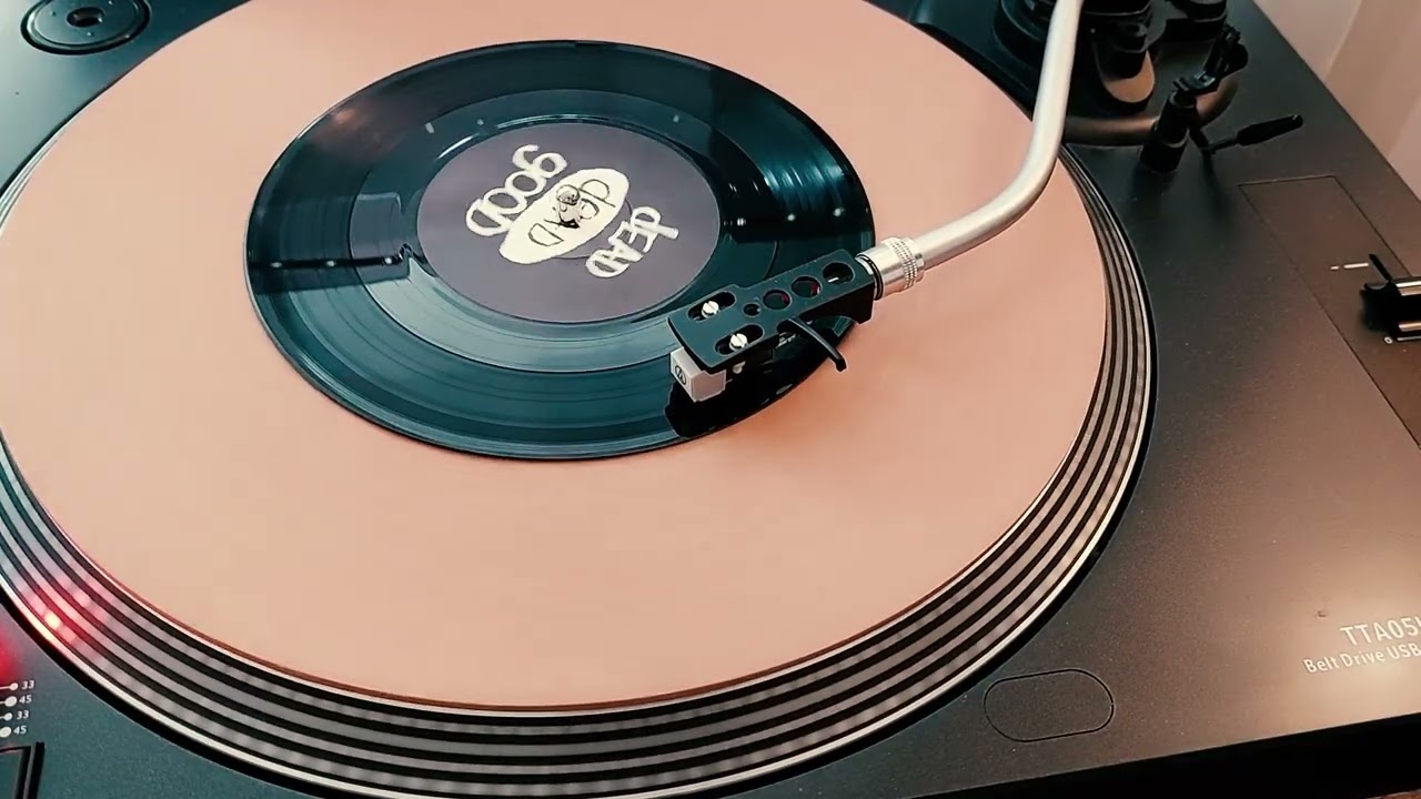 Watch Digital Orgasm - Moog Eruption (Original Edit) | ⬘ Vinyl | DDG International – GOOD 17 on YouTube Watch Digital Orgasm - Moog Eruption (Original Edit) | ⬘ Vinyl | DDG International – GOOD 17 on YouTube