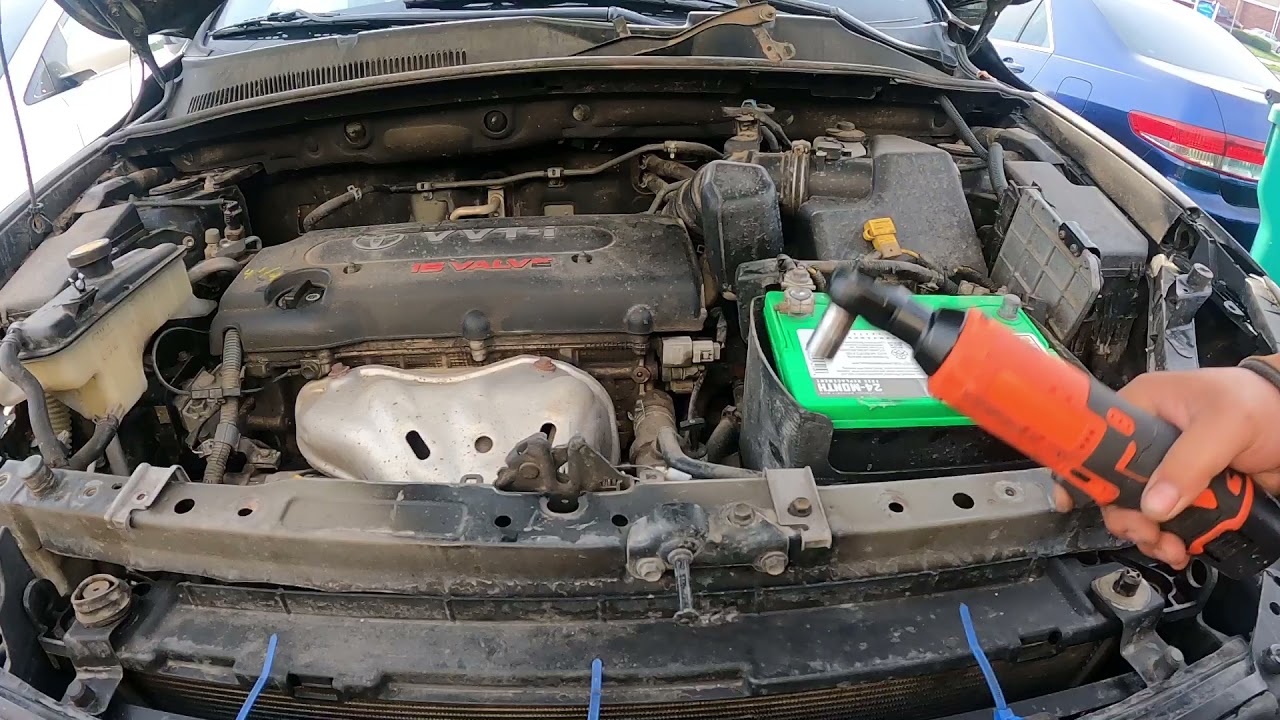 2007 Toyota RAV4 radiator replacement - YouTube