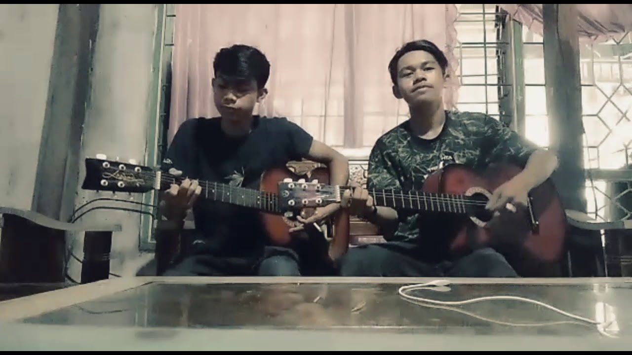 Bagaikan langit dan Bumi (Cover Gitar) - YouTube