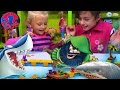 SHARK MANIA Игры для детей - АКУЛА съела Пиратов! Играем с Ярославой Games for children