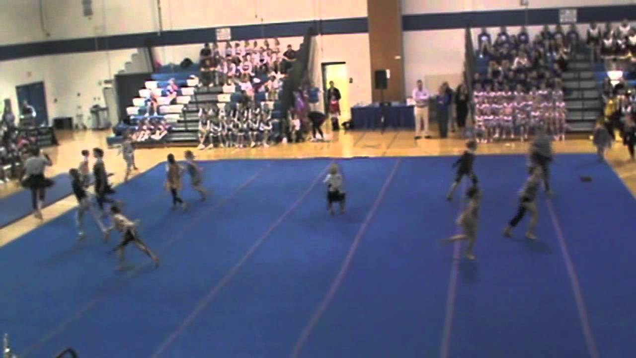 2012 Gia Chiarella Cheerleading Exhibition "Thriller Remix"