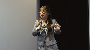 Quan trọng là trở về với chính mình. | Suong Mai (Hoang Thi Kim Hau Phuc) | TEDxCNN Youth