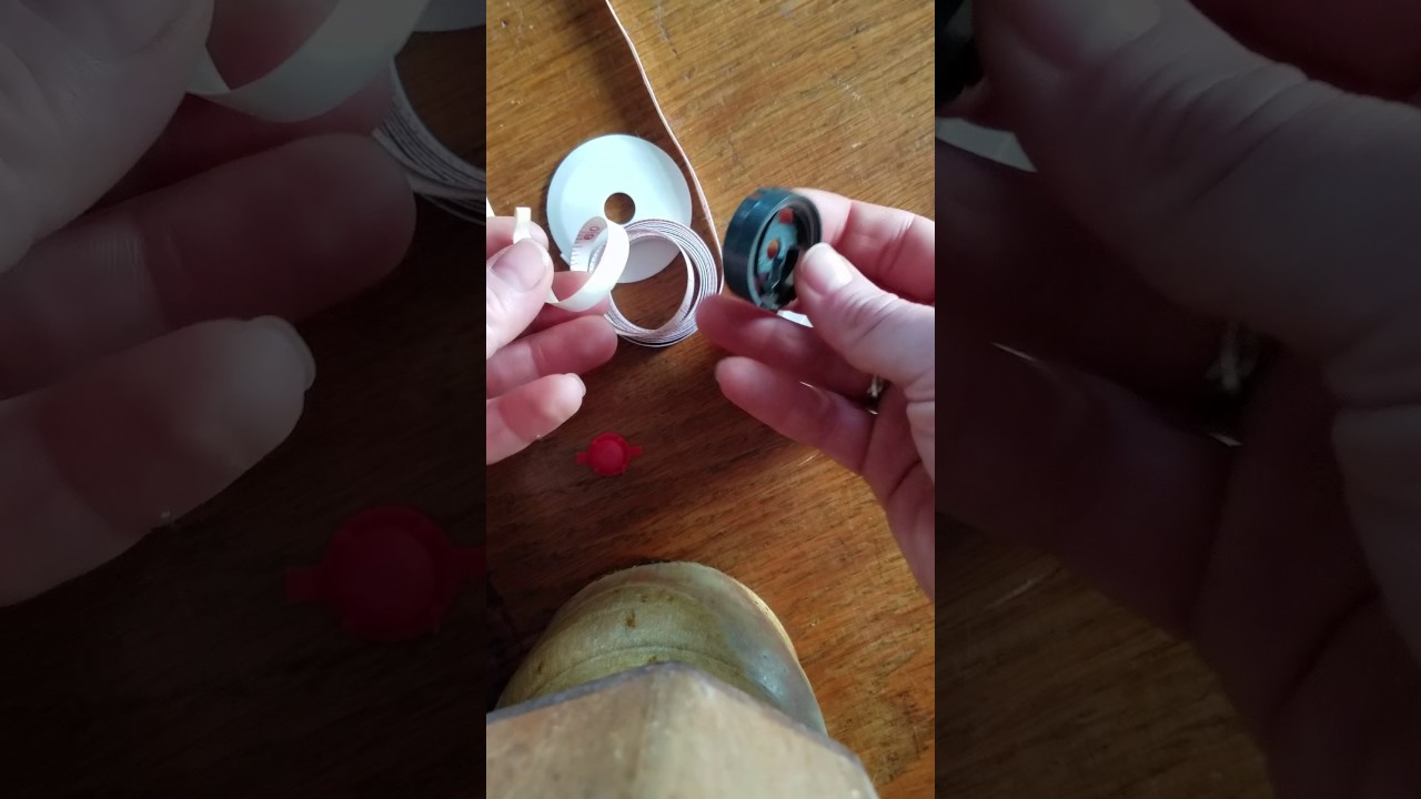 DIY - Fix a Retractable Sewing Tape Measure 