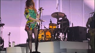 i caught myself - paramore (10/04/22)