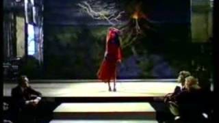 Kate Bush - Wuthering Heights  (Live)