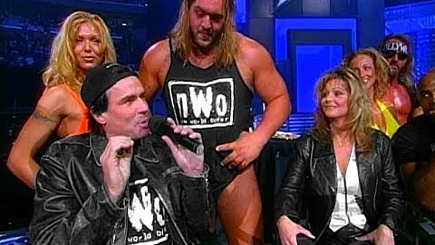(720pHD): WCW Thunder 06/11/98 - Miss Elizabeth, E...