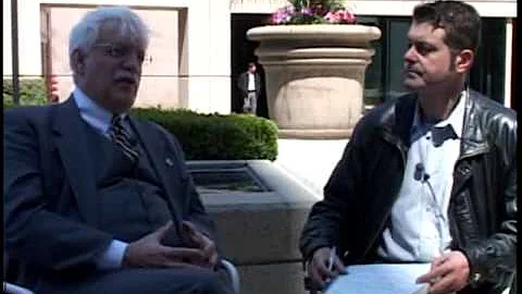 DR. RAYMOND DAMADIAN, M.R.I. INVENTOR EXPLAINS THE OPEN & STAND-UP MRI'S(ARMENIAN INVENTOR)