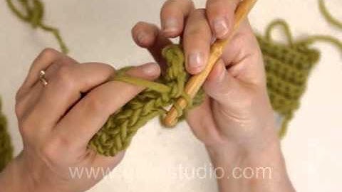 How to crochet in both or in a single loop