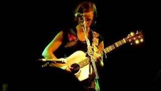 Laura Veirs plays - Rialto - at the Night and Day Cafe